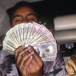 Meet your Posher, Blake